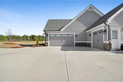 2128 Stonegate Way, Monroe, GA 30656 - Photo 10