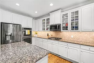 5067 Julia Way, Powder Springs, GA 30127 - Photo 14