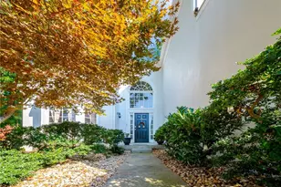 2610 River Summit Dr, Duluth, GA 30097 - Photo 2