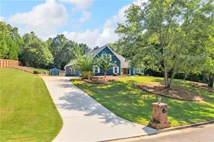2066 Pheasant Run Dr, McDonough, GA 30252 - Photo 2