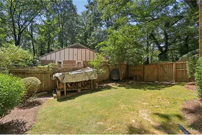4357 Bishop Hollow Court, Atlanta, GA 30338 - Photo 8