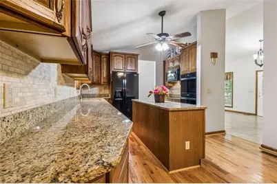 406 Hidden Lakes Trail, Jefferson, GA 30549 - Photo 22