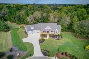 617 Skyland Dr, Hoschton, GA 30548 - Photo 2