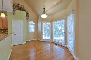 3243 Summer Stream Ln, Kennesaw, GA 30152 - Photo 12