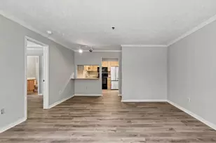 121 Bentley Pl, Tucker, GA 30084 - Photo 14