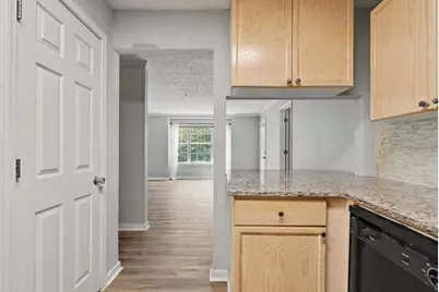121 Bentley Place, Tucker, GA 30084 - Photo 18