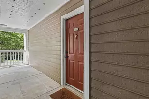 121 Bentley Pl, Tucker, GA 30084 - Photo 8