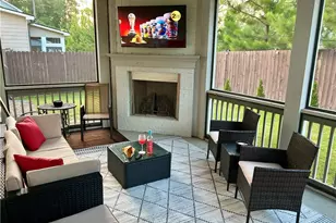1533 Dover Creek Ln, Lawrenceville, GA 30045 - Photo 32