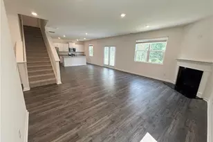 174 Woodbrook Trl, Newnan, GA 30265 - Photo 4