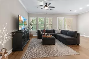 300 Walker Ave, Roswell, GA 30076 - Photo 4