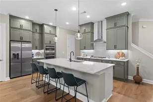 300 Walker Ave, Roswell, GA 30076 - Photo 4