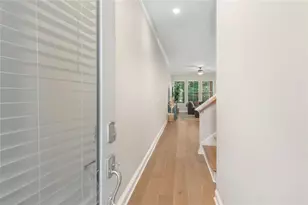 300 Walker Ave, Roswell, GA 30076 - Photo 10