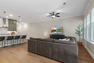 300 Walker Ave, Roswell, GA 30076 - Photo 12