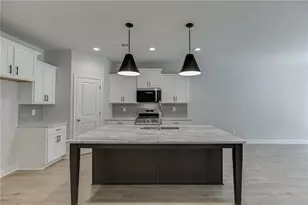753 Woods Chapel Rd, Sugar Hill, GA 30518 - Photo 6