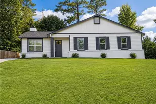 7791 Chase Woods Dr, Jonesboro, GA 30236 - Photo 1
