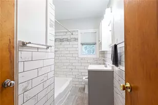 1975 Kilburn Dr NE, Atlanta, GA 30324 - Photo 14