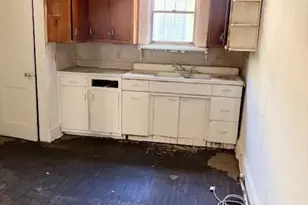 1423 Graham St SW, Atlanta, GA 30310 - Photo 10