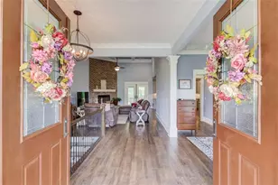624 Skyland Dr, Hoschton, GA 30548 - Photo 6