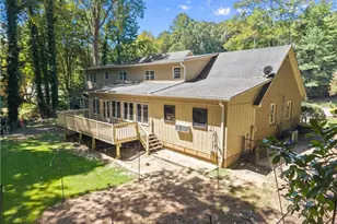 1479 Burns Dr NE, Gainesville, GA 30501 - Photo 2