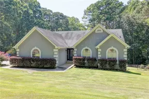 2011 Luke Edwards Rd, Dacula, GA 30019 - Photo 2