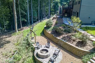 9240 Holly Wood Dr, Gainesville, GA 30506 - Photo 80