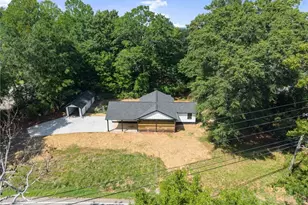 2443 Old Cornelia Hwy, Gainesville, GA 30507 - Photo 6