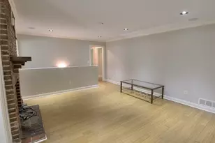 5575 Lake Forrest Dr, Atlanta, GA 30342 - Photo 10