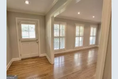 5575 Lake Forrest Drive, Atlanta, GA 30342 - Photo 4