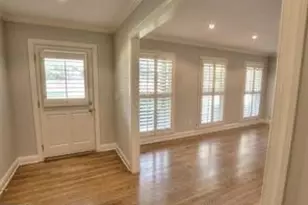5575 Lake Forrest Dr, Atlanta, GA 30342 - Photo 4