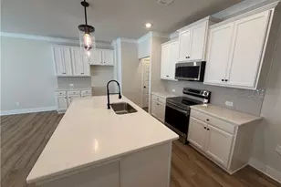 4230 Oak View Ln, Gainesville, GA 30504 - Photo 8