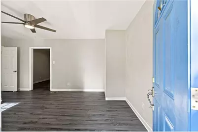 1357 Lorenzo Drive SW, Atlanta, GA 30310 - Photo 2