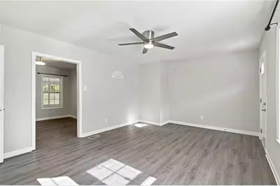 1357 Lorenzo Drive SW, Atlanta, GA 30310 - Photo 6