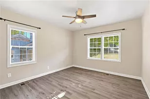 1357 Lorenzo Dr SW, Atlanta, GA 30310 - Photo 20