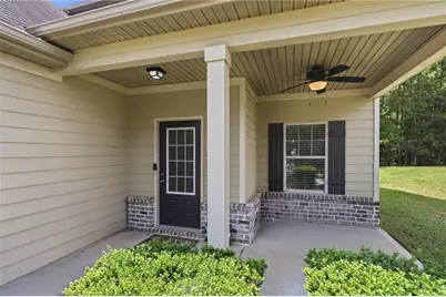 906 Donington Circle, Lawrenceville, GA 30045 - Photo 2