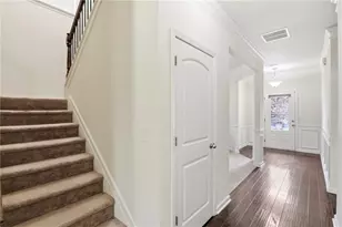 906 Donington Circle, Lawrenceville, GA 30045 - Photo 8