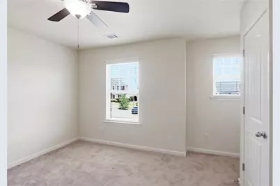 906 Donington Circle, Lawrenceville, GA 30045 - Photo 18