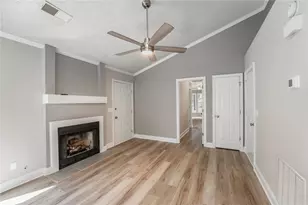 1318 Yorkshire Ln, Woodstock, GA 30188 - Photo 8