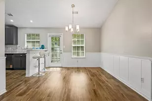 5604 Rockingwood Ln, Atlanta, GA 30349 - Photo 14