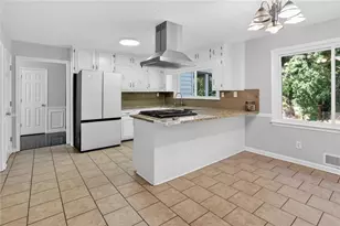 2223 Angela Dr SW, Lilburn, GA 30047 - Photo 24
