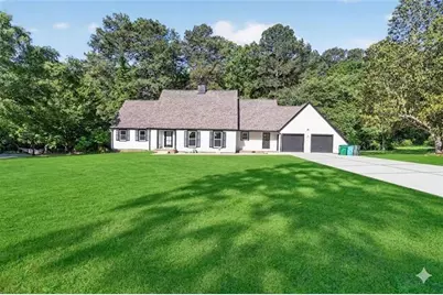 2223 Angela Drive SW, Lilburn, GA 30047 - Photo 14