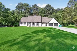 2223 Angela Dr SW, Lilburn, GA 30047 - Photo 14