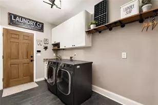 914 Meadow Club Ct, Suwanee, GA 30024 - Photo 20