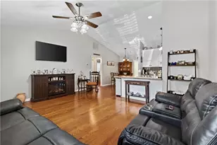 2915 Florence Dr, Gainesville, GA 30504 - Photo 6