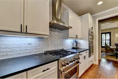 787 Village Manor Place, Suwanee, GA 30024 - Photo 24