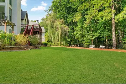 10645 Oxford Mill Circle, Johns Creek, GA 30022 - Photo 4