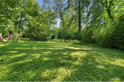 138 W Dixie Avenue SE, Marietta, GA 30008 - Photo 24