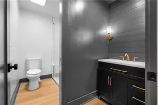138 W Dixie Ave SE, Marietta, GA 30008 - Photo 16