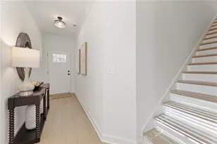 684 Sunstone Ln, Lawrenceville, GA 30043 - Photo 6