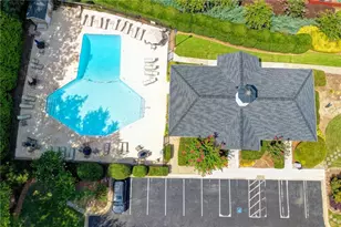 702 Brighton Point, Sandy Springs, GA 30328 - Photo 40