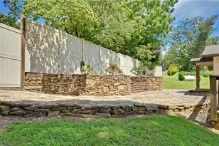 140 Tranquility Dr, Demorest, GA 30535 - Photo 10